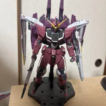 MG 1/100 저스티스 건담 완제품 (복원 있음)