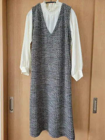 그로브 A 라인 무릎 기장 원피스