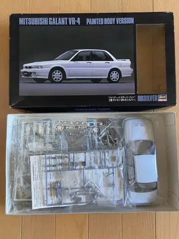 미쓰비시 갈란 VR-4 페인트 바디 버전