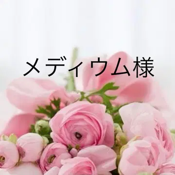 메디움 티셔츠 화이트 (세로)