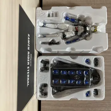 S.H.Figuarts(진골 조각 제법) 가면라이더 이터널