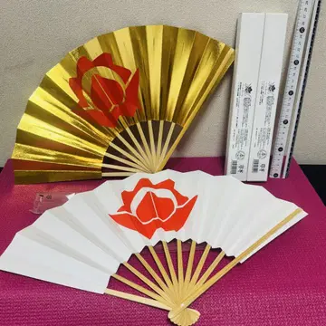폭군 전대 돈 브라더스 돈모모타로 부채 세트.