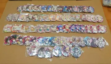 화이트 고양이 프로젝트 캔뱃지, 코스터 세트 은퇴 상품