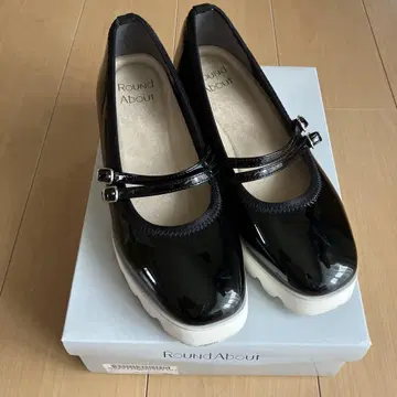 라운드 어바웃 통굽 펌프스 23cm