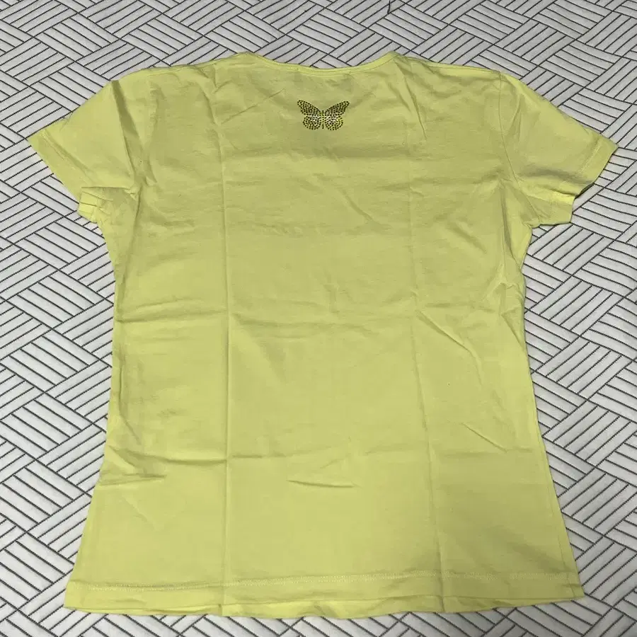 Blumarine Short Sleeve T-Shirt Lemon Color on Bunjang Global