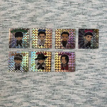 3대째 J SOUL BROTHER 회장에서 한정판 홀로그램 스티커 7종