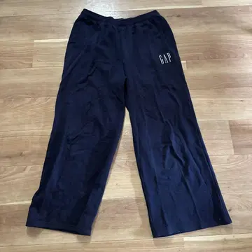 GAP 네이비 와이드 팬츠 사이드 포켓 부착