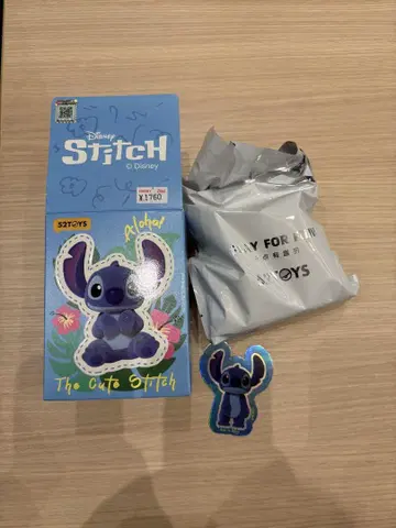 52TOYS 스티치 피규어