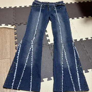레어!! ozzon 프린지 자수 다크 블루 플레어 데님