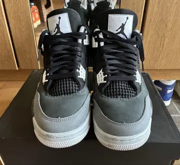 Air Jordan 4 그레이/블랙/화이트 27.5cm