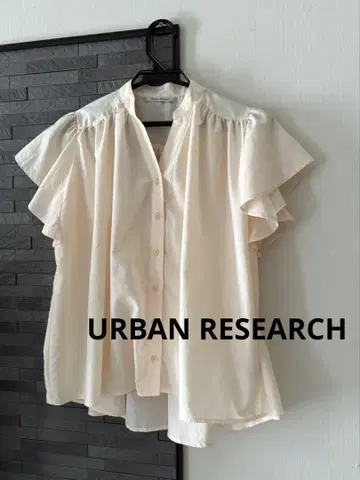 URBAN RESEARCH 프릴 블라우스
