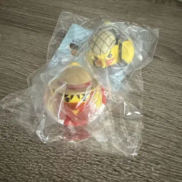 코스프레를 좋아하는 오리 루피 우솝 세트 가챠가챠