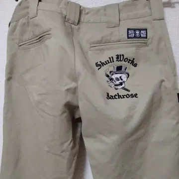 Skull Works Jackrose 베이지 치노 팬츠 사이즈 3