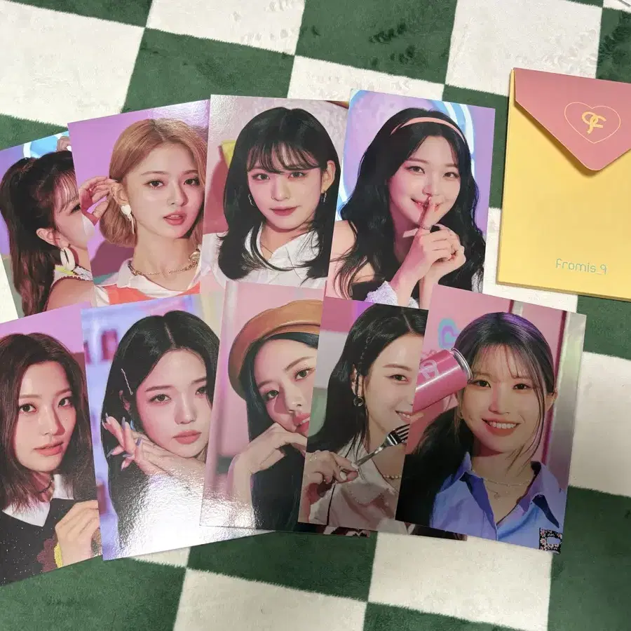 fromis_9 韓国ファンクラブ flover MENBERSHIP KIT fromis_9 韓国ファンクラブ flover MENBERSHIP KIT - メルカリ
