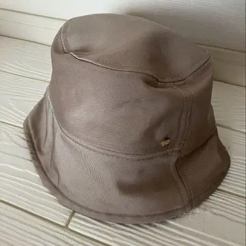 새상품 마리콴트 버킷 햇 원포인트 베이지