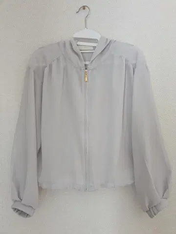 작년에 구매한 새상품급 anysis 후드 부착 시어 블루종 2(M)