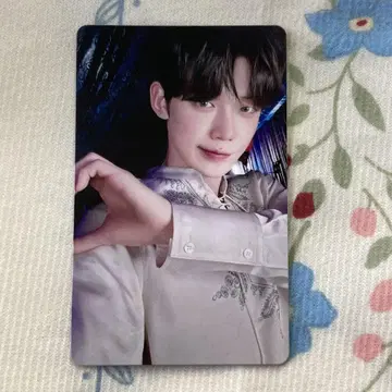 TXT 2024 MOA 안케토 회원 영준 트레이딩 카드