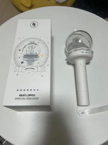 FRUITS ZIPPER 공식 팬 라이트
