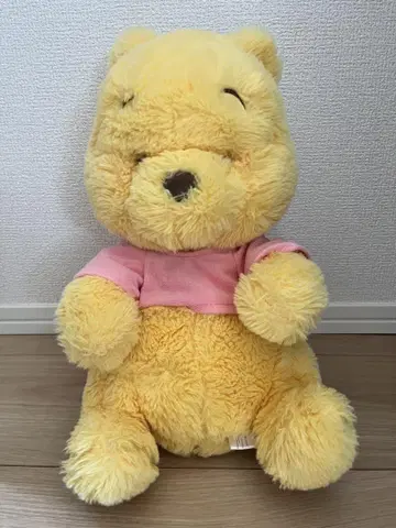 곰돌이 푸 봉제 인형 (디즈니 스토어)