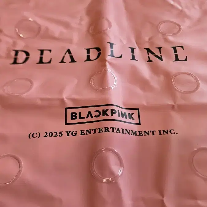 BLACKPINK deadline ソウルコン クッション キーリング 韓国 BLACKPINK クッション キーリング DEADLINE ソウルコン - メルカリ