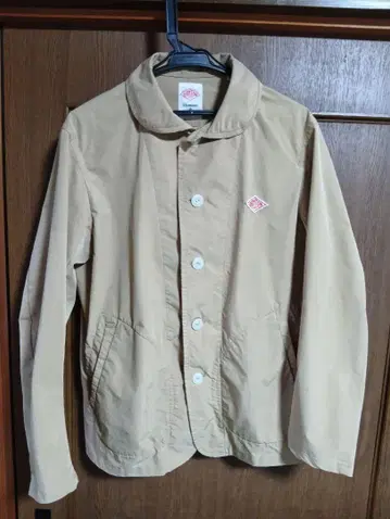 단톤 겉옷
