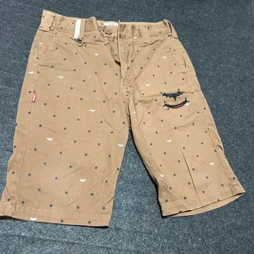 브라운 도트 무늬 숏 팬츠 배트 자수