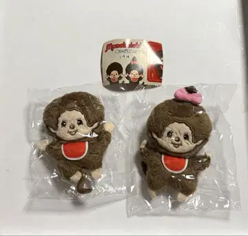 몬치치 봉제 인형 배지 [몬치치 군 & 몬치치 양] 2개 세트