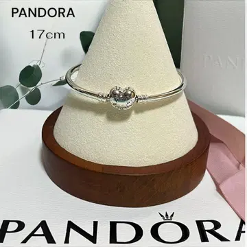 새상품급 PANDORA 하트 클래스프 뱅글 17cm