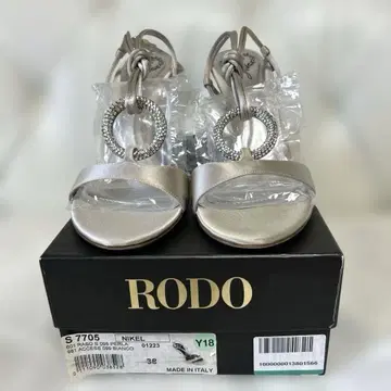 Rodo 스와로브스키 샌들 펌프스 38