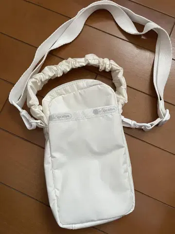 레스포 숄더백