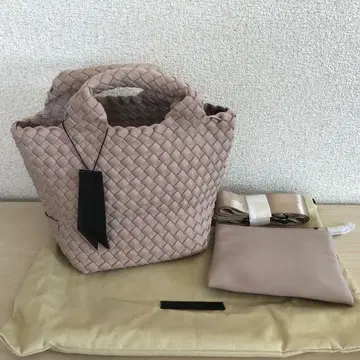 새상품 Naghedi 나게티 Petit Tote ShellPink 토트