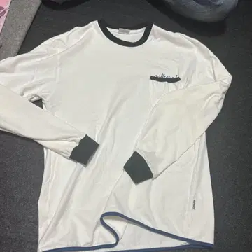 GR950 화이트 긴팔 티셔츠
