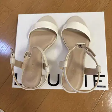 루니 LOUNIE 샌들