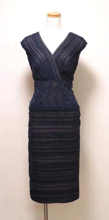 TADASHI SHOJI 원피스 '10' / 13호 정도
