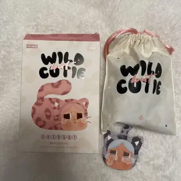 CRYBABY Wild but Cutie 봉제 인형 Denim Cutie