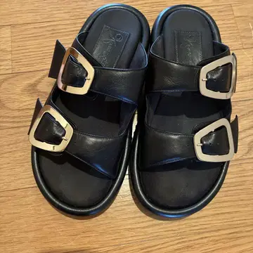 블랙 더블 버클 샌들 38 긴자 카네마츠