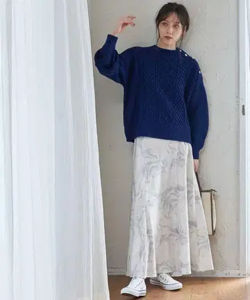 네이비 니트 마블 스커트 셋업