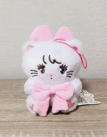 mikkocharacters 미코 캐릭터들 안아주는 리본 마스코트