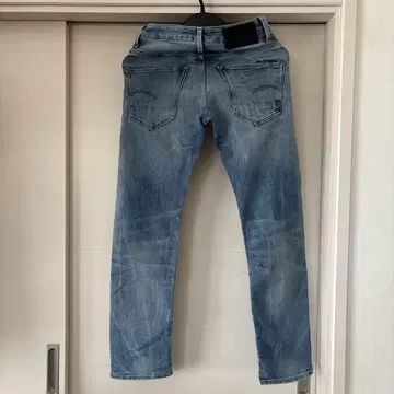 G-STAR RAW 라이트 블루 슬림 핏 데님