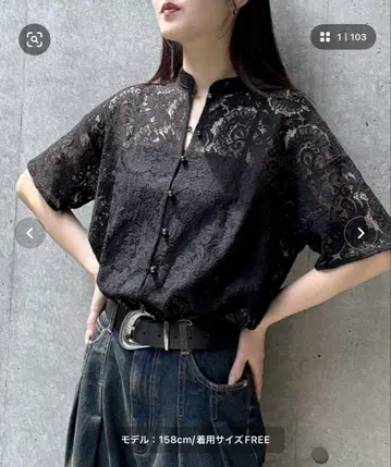 페이지 보이 레이스 밴드 카라 셔츠 반팔