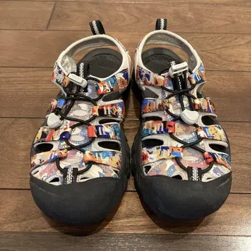 KEEN 샌들