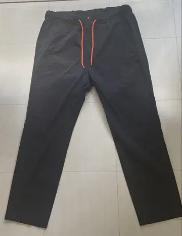 SUNNY SPORTS TAPERED EAZY PANTS 사이즈 L