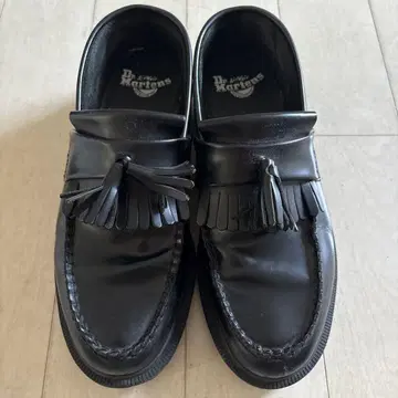 Dr.Martens 닥터마틴 에이드리언 태슬 로퍼