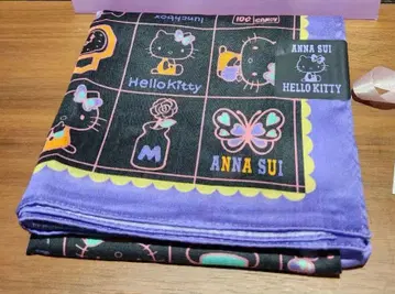 ANNA SUI 안나수이 헬로키티 50주년 기념 콜라보 손수건