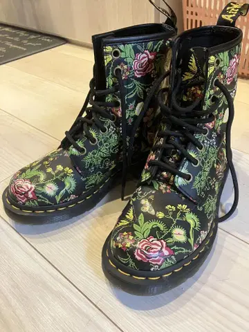 Dr.Martens 닥터마틴 1460 BLOOM BLACK 꽃무늬