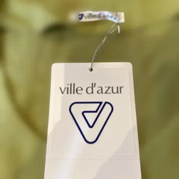 ville d'azur 올리브 그린 V넥 반팔 셔츠 40