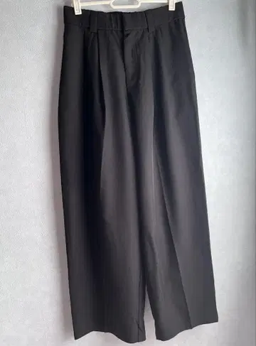 안티로자 홀리데이 팬츠 블랙