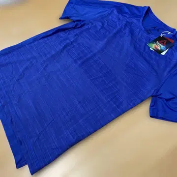 리복 티셔츠 미사용 새상품 M 사이즈