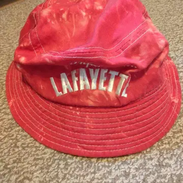 Lafayette 버킷 햇 레드
