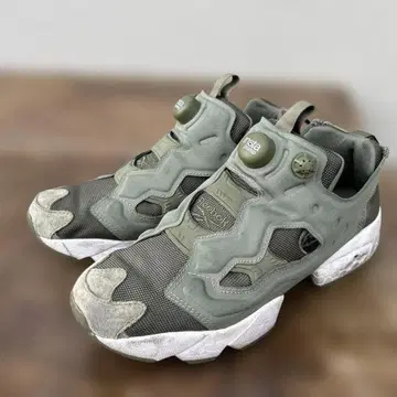 새상품급 리복 INSTAPUMP FURY 26 카키 AR3237
